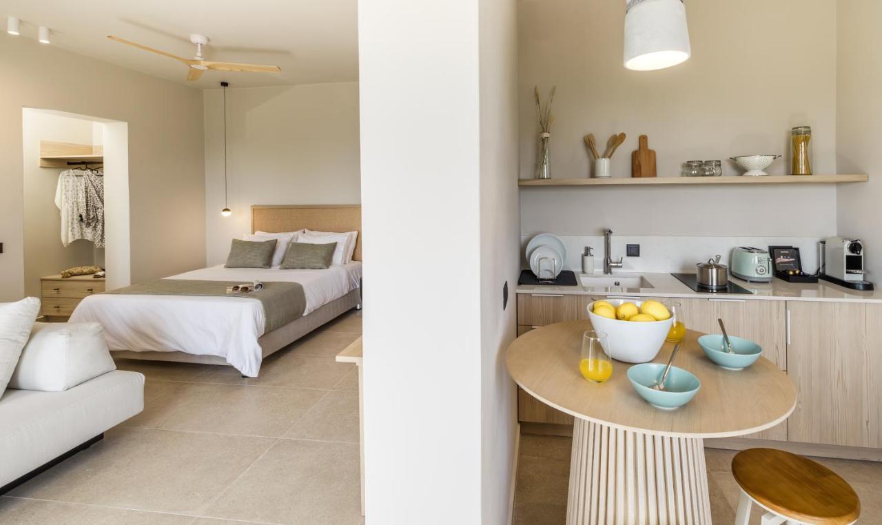 Topos Suites Lassi  Eksteriør billede
